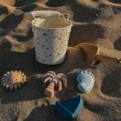 Bamboom Strandset – Emmer, Schep & 4 Vormpjes - Sealife