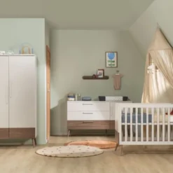 Europe Baby Sev Babykamer Cashmere/Walnoot | Ledikant 60x120 cm + Commode + Kast 2-Deurs