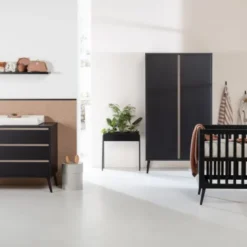 Europe Baby Sterre Commode Zwart / Oak