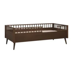 Europe Baby Sterre Peuterbed - 70 x 150 cm - Walnut