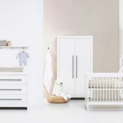 Europe Baby Vittoria III Babykamer Wit | Bed 70 x 140 cm + Commode