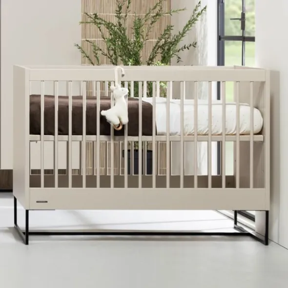 Kidsmill Intense Babykamer- Mat Oatmeal | Bed 60 x 120 cm + Commode