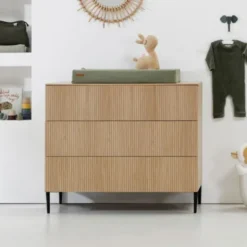 Kidsmill Levi Babykamer Incl. Ronde Potenset Eiken | Ledikant 60 x 120 cm + Commode